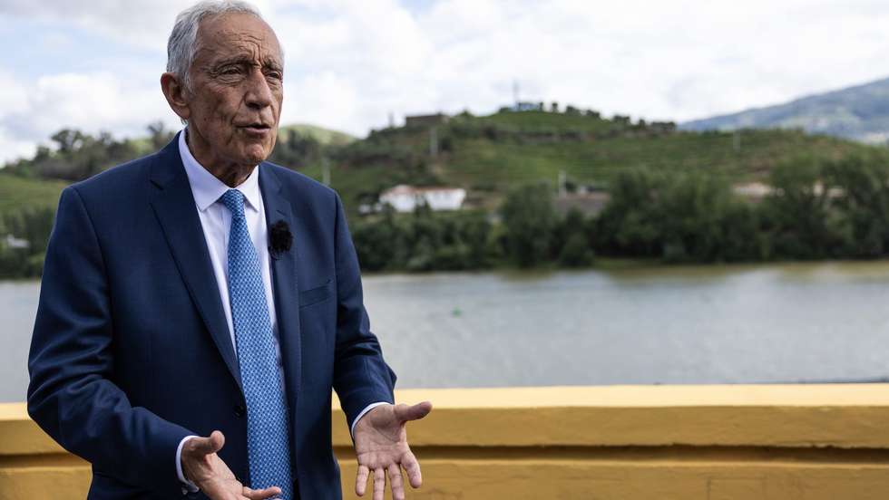 O Presidente da República, Marcelo Rebelo de Sousa, grava uma mensagem para emigrantes no Luxemburgo apartir do Peso da Régua, no início das comemorações oficiais do Dia de Portugal, de Camões e das Comunidades Portuguesas, Régua, 09 de junho de 2023. JOSÉ COELHO/LUSA