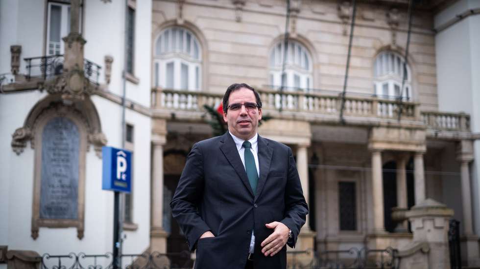 O Ministério Público pediu uma pena de oito a 12 anos de prisão para o ex-autarca Patrocínio Azevedo
