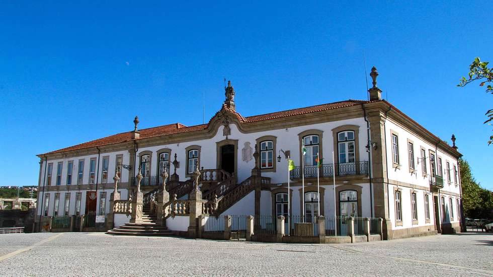 O presidente da Câmara de Vila Real denuncia estar a ser vítima de uma campanha anónima de difamação