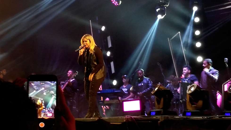 Marília Mendonça num concerto