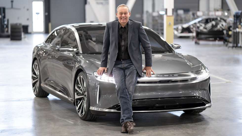 Peter Rawlinson, CEO da Lucid Motors, recebeu 267 milhões de dólares em prémios antes das acções caírem 67%