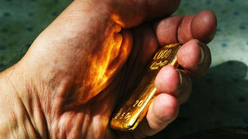 Portico representa boa "conversa" entre tradição e arrojo bem merece ser posta em evidência como pulsação vibrante num país decaído e insone, a precisar de sangue novo e cuidados intensivos