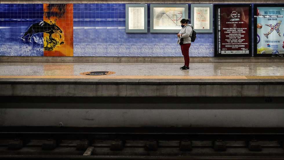 Metro de Lisboa encerra mais cedo na noite de Natal