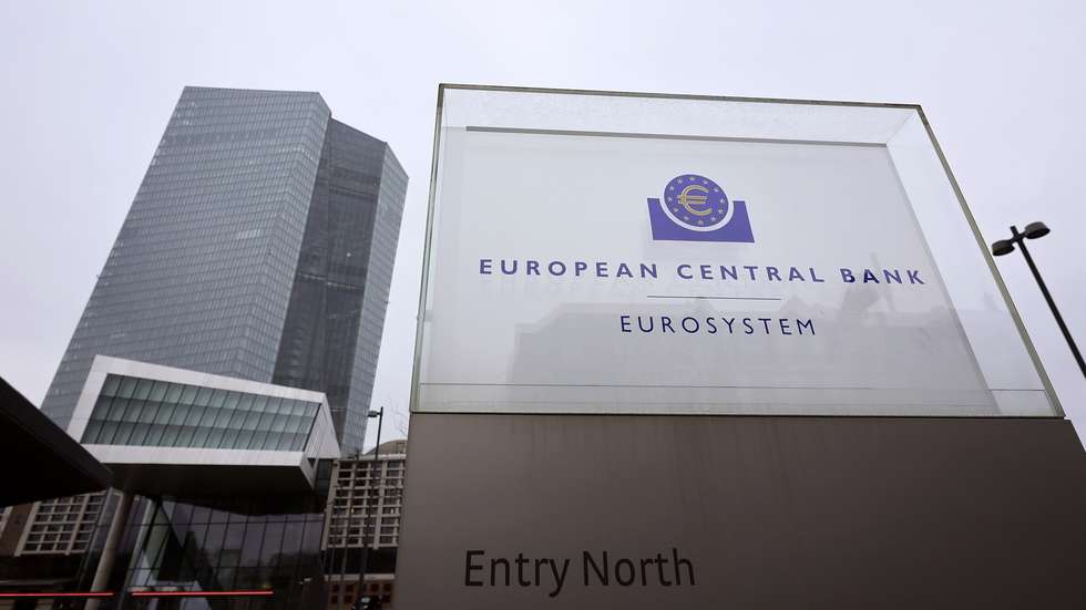 epa11772098 An exterior view of the European Central Bank (ECB) before a press conference following the meeting of the ECB Governing Council in Frankfurt am Main, Germany, 12 December 2024.  EPA/RONALD WITTEK
