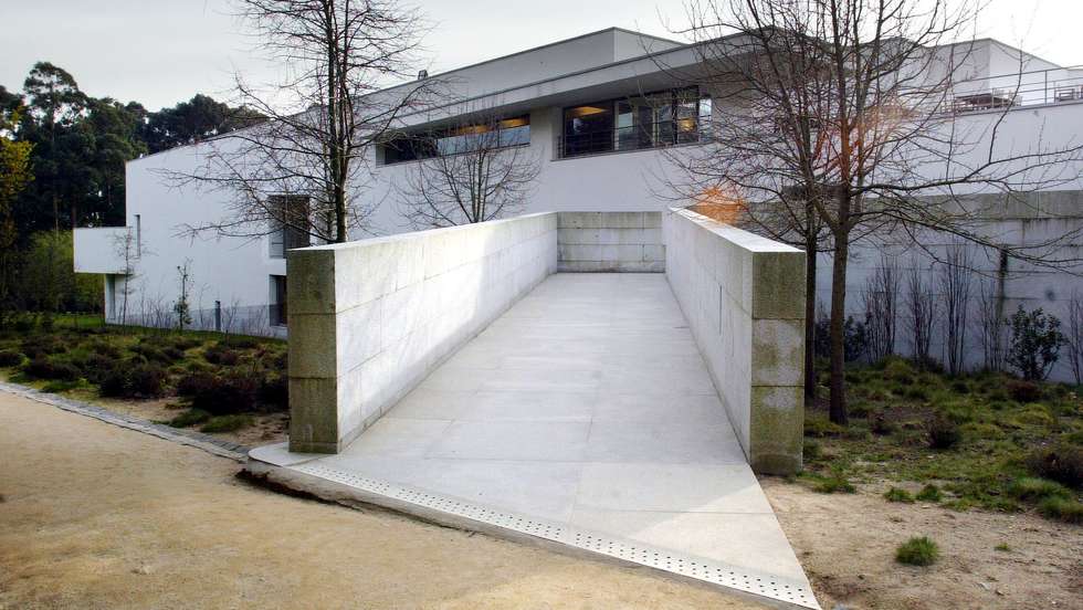 POR02: 20040304: Museu de Arte Contemporanea-Fundacao de Serralves, Porto.FOTO JOAO ABREU MIRANDA/LUSA