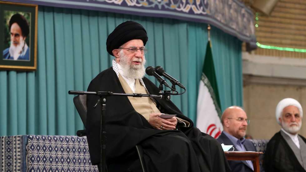 epa10897195 A handout photo made available by the Iranian supreme leader office shows Iranian Supreme Leader Ayatollah Ali Khamenei speaking during a ceremony in Tehran, Iran, 03 October 2023. Khamenei said governments normalizing relations with Israel are 'betting on a losing horse'.  EPA/SUPREME LEADER OFFICE HANDOUT  HANDOUT EDITORIAL USE ONLY/NO SALES