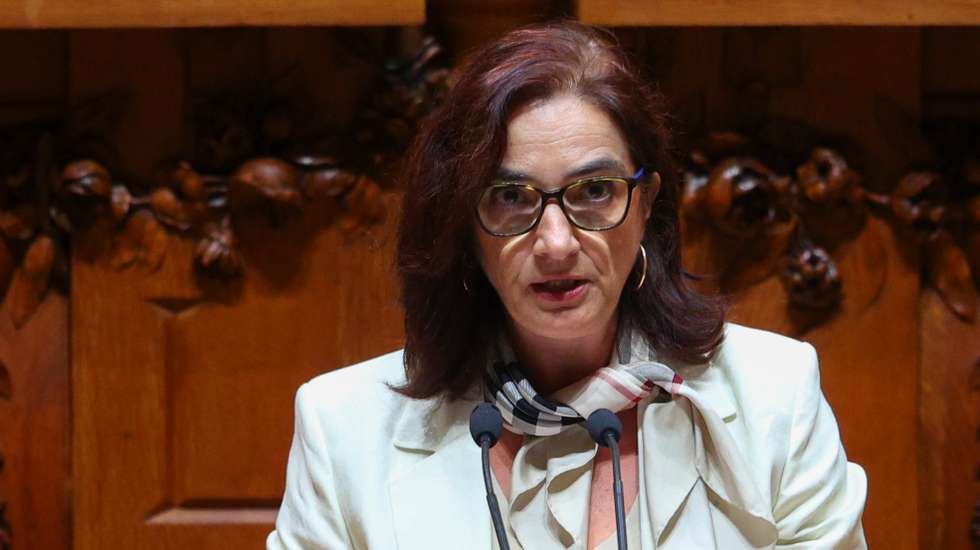 A ministra do Ciência, Tecnologia e Ensino Superior, Elvira Fortunato, intervém durante o debate da moção de censura ao governo, apresentada pelo Chega, que decorreu na Assembleia da República em Lisboa, 19 de setembro de 2023. ANTÓNIO COTRIM/LUSA