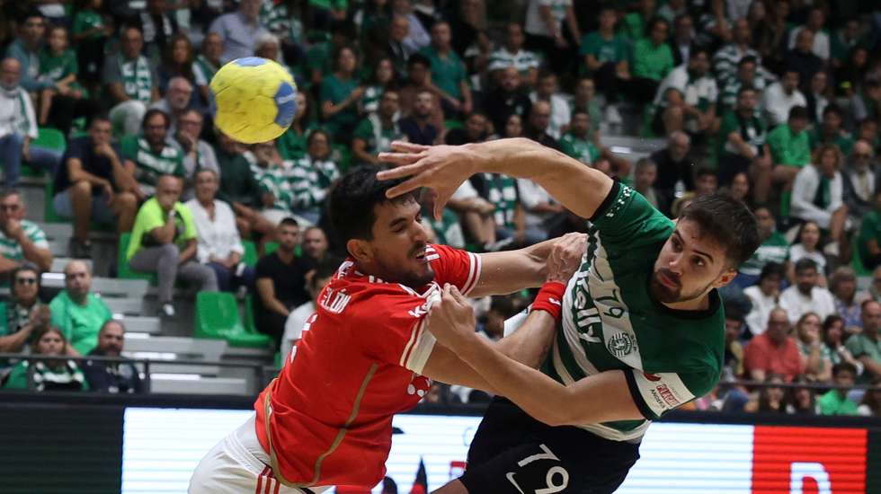 Martim Costa marcou os primeiros três golos do Sporting no dérbi e deu o mote para a goleada dos leões frente ao rival Benfica