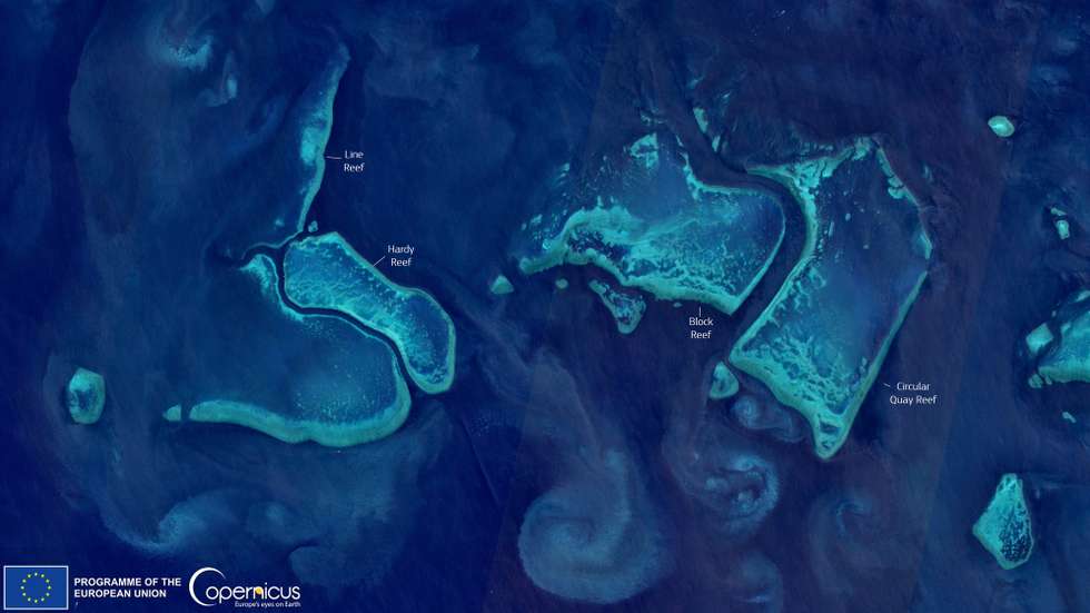 epa09863524 A handout image acquired by one of the Copernicus Sentinel-2 satellites and made available by Copernicus, the European Union's Earth Observation Programme, shows the reefs off the Whitsunday Islands, one of the regions most affected by a new coral bleaching event in the Great Barrier Reef, Queensland, Australia, 31 March 2022 (issued 01 April 2022). The Great Barrier Reef in Australia has recently been affected by a new coral bleaching episode, the fourth one since 2016.  EPA/EUROPEAN UNION, COPERNICUS SENTINEL-2 IMAGERY HANDOUT -- MANDATORY CREDIT: EUROPEAN UNION, COPERNICUS SENTINEL-2 IMAGERY -- HANDOUT EDITORIAL USE ONLY/NO SALES