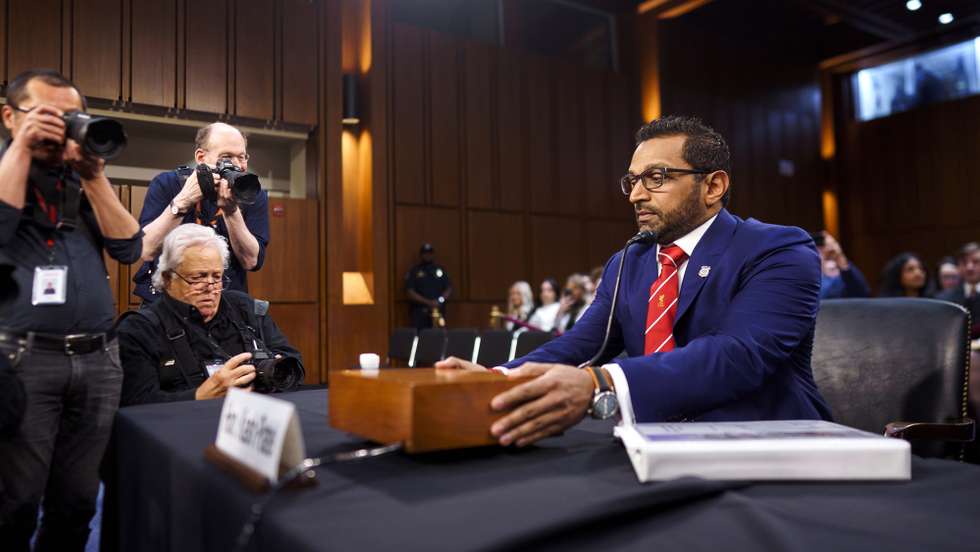epa12382791 FBI Director Kash Patel (R) testifies before the Senate Judiciary Committee at the US Capitol, in Washington, DC, USA, 16 September 2025. The Committee is holding a hearing on the oversight of the Federal Bureau of Investigation.  EPA/WILL OLIVER
