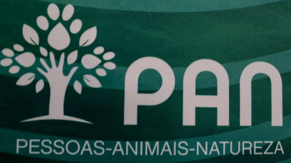 Logotipo do partido Pessoas Animais Natureza (PAN), 08 de novembro de 2021. TIAGO PETINGA/LUSA