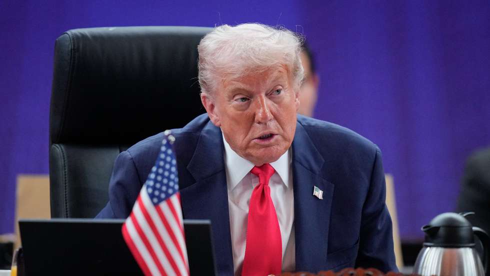epa12483245 US President Donald Trump speaks during the Association of Southeast Asian Nations (ASEAN) Summit at the Kuala Lumpur Convention Centre (KLCC) in Kuala Lumpur, Malaysia, 26 October 2025. The 47th ASEAN Summit and Related Summits are being held in the Malaysian capital from 26 to 28 October 2025.  EPA/VINCENT THIAN / POOL