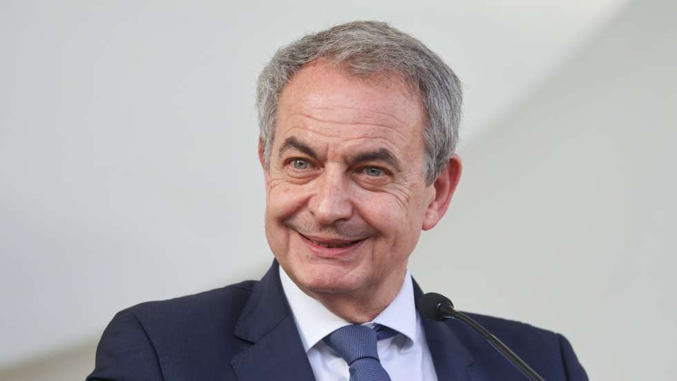epa12828786 Former Spanish Prime Minister, Jose Luis Rodriguez Zapatero, speaks alongside the president of Venezuela's National Assembly, Chavista Jorge Rodriguez, in Caracas, Venezuela, 17 March 2026. Rodriguez hosted a meeting with the former Spanish prime minister, whom he referred to as his “friend” and “mentor.”  EPA/MIGUEL GUTIERREZ