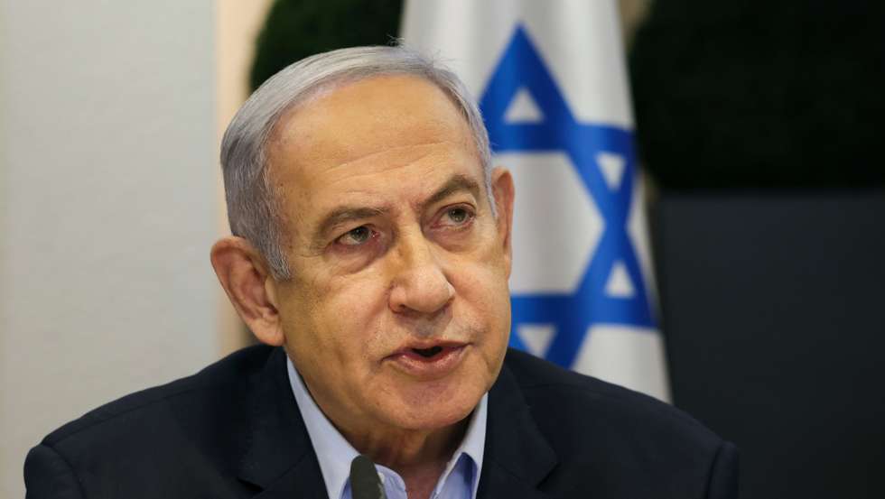epa11253801 (FILE) - Israeli Prime Minister Benjamin Netanyahu convenes the weekly cabinet meeting at the Defence Ministry in Tel Aviv, Israel, 07 January 2024 (reissued 31 March 2024). Israeli Prime Minister Benjamin Netanyahu will undergo hernia surgery, his office announced on 31 March 2024.  EPA/RONEN ZVULUN / POOL