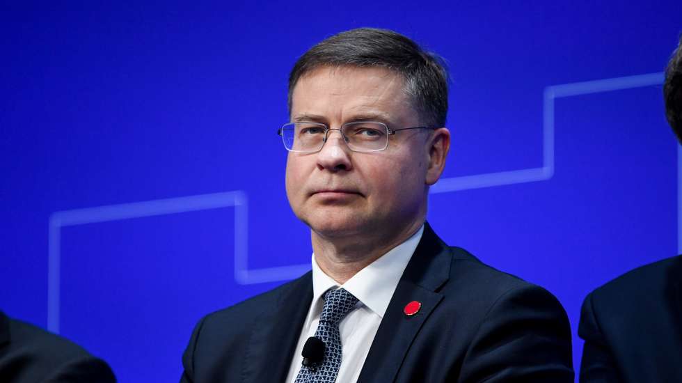 epa10703830 Trade commissioner for the European Union (EU) Valdis Dombrovskis attends the Ukraine Recovery Conference in London, Britain, 21 June 2023. The URC is dedicated to Ukraine's transformation and was symbolically launched in London in 2017 as the Ukraine Reform Conference. URC 2023 will focus on mobilising international support for Ukraine's economic and social stabilisation and recovery from the effects of war.  EPA/CHRIS J. RATCLIFFE/ POOL