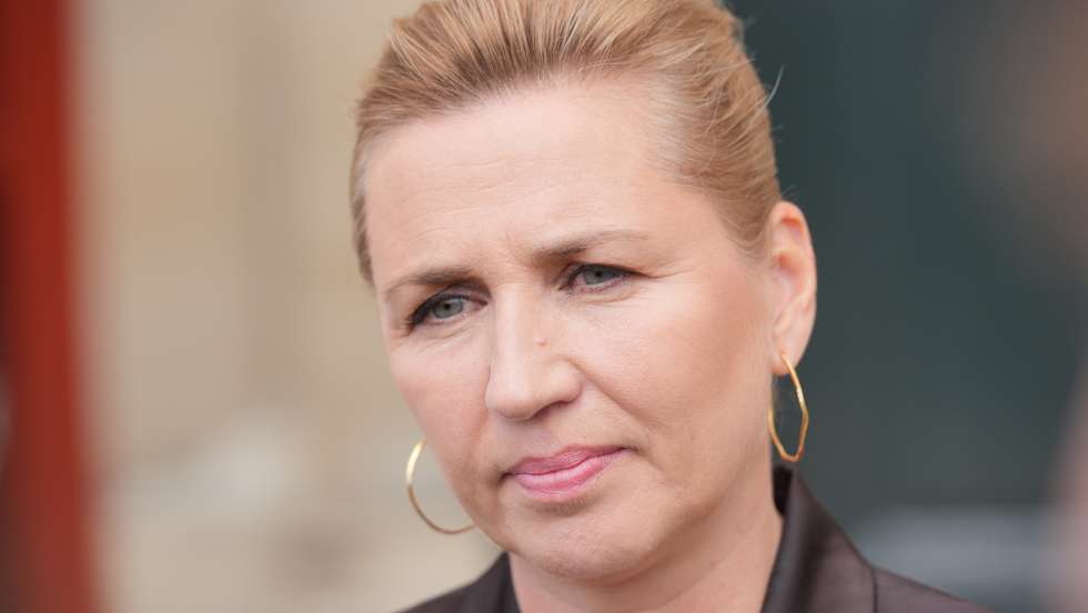 epa12986764 Denmark's acting Prime Minister Mette Frederiksen speaks to reporters after her visit to the King at Amalienborg Palace in Copenhagen, Denmark, 23 May 2026. Acting Prime Minister Frederiksen is once again the royal investigator pointed to form a new Danish government.  EPA/Emil Helms  DENMARK OUT