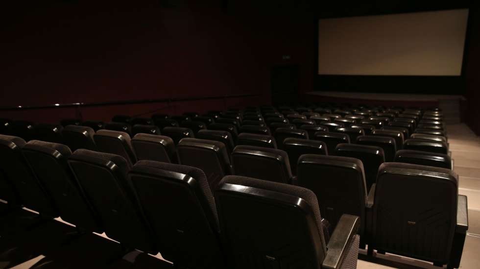 Segundo Edgar Pêra, o "Cartas Telepáticas" também pode ser entendido como uma espécie de prequela filme "Não sou nada — The Nothingness Club"