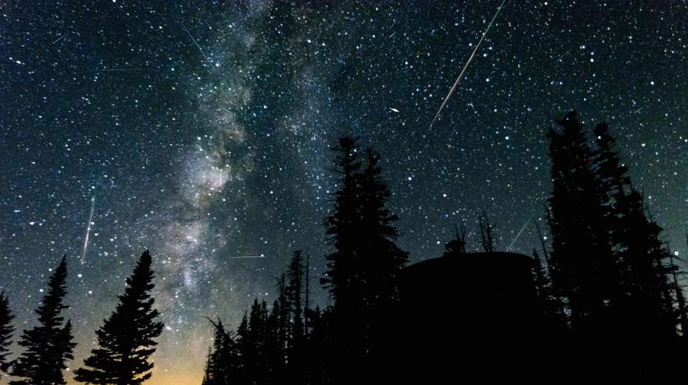 "Pela primeira vez descobriu-se um forte campo magnético numa estrela massiva de hélio"