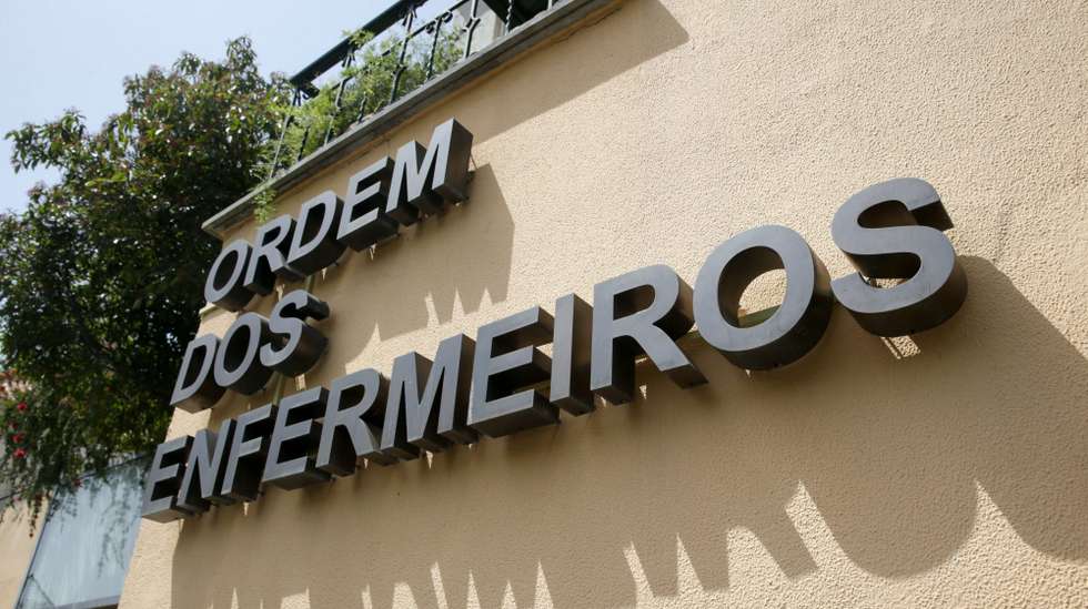 Luís Filipe Barreira novo bastonário dos enfermeiros com abstenção perto dos 80%