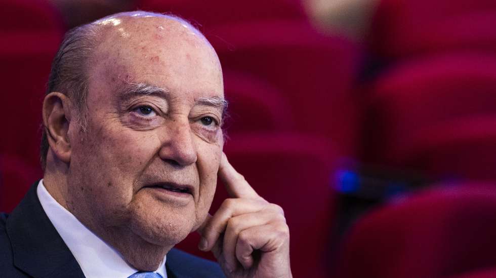 O presidente do FC Porto, Jorge Nuno Pinto da Costa, durante a sessão especial de apresentação de resultados da oferta pública de subscrição e oferta de troca "FC Porto SAD 2023-2026", nas instalações da Euronext no Porto, 5 de junho de 2023. JOSÉ COELHO/LUSA