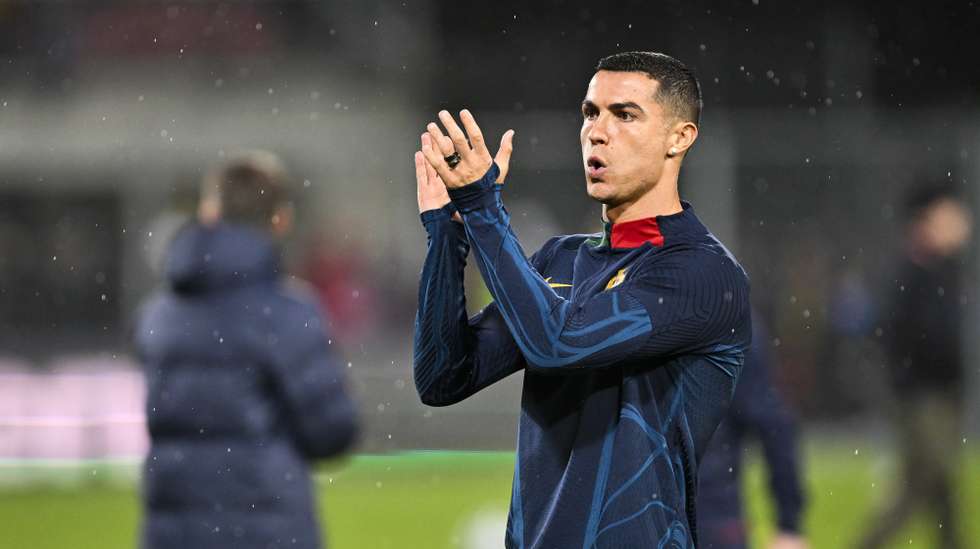 epa10979474 Portugal's Cristiano Ronaldo prior the UEFA Euro 2024 qualification Group J soccer match between Liechtenstein and Portugal, in Vaduz, Liechtenstein, 16 November 2023.  EPA/GIAN EHRENZELLER