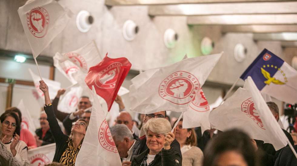 Mota Amaral e Martins Goulart chegaram a defrontar-se em eleições regionais, ambos como candidatos a presidente do Governo