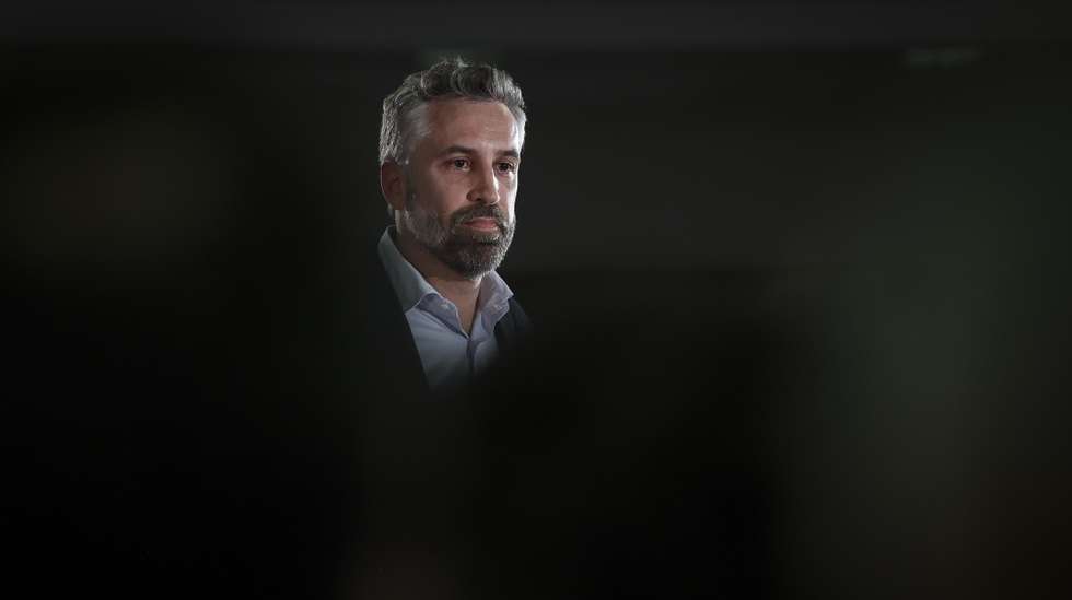 epa11213115 The secretary-general of the Socialist Party (PS) Pedro Nuno Santos (C) holds a press conference during the election night of the legislative elections 2024 at Party headquarters, in Lisbon, Portugal, 10 March 2024. More than 10.8 million Portuguese are expected to vote to elect 230 deputies to the Portuguese Parliament. Eighteen political forces (15 parties and three coalitions) are running in these elections.  EPA/ANTONIO PEDRO SANTOS