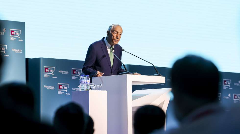 O Presidente da República, Marcelo Rebelo de Sousa, intervém durante a sessão de encerramento da conferência Millennium Talks COTEC Innovation Summit Aveiro, uma iniciativa realizada pelo Millennium bcp em parceria com a COTEC Portugal, no Europarque, em Santa Maria da Feira, 29 de maio de 2024. PAULO NOVAIS/LUSA