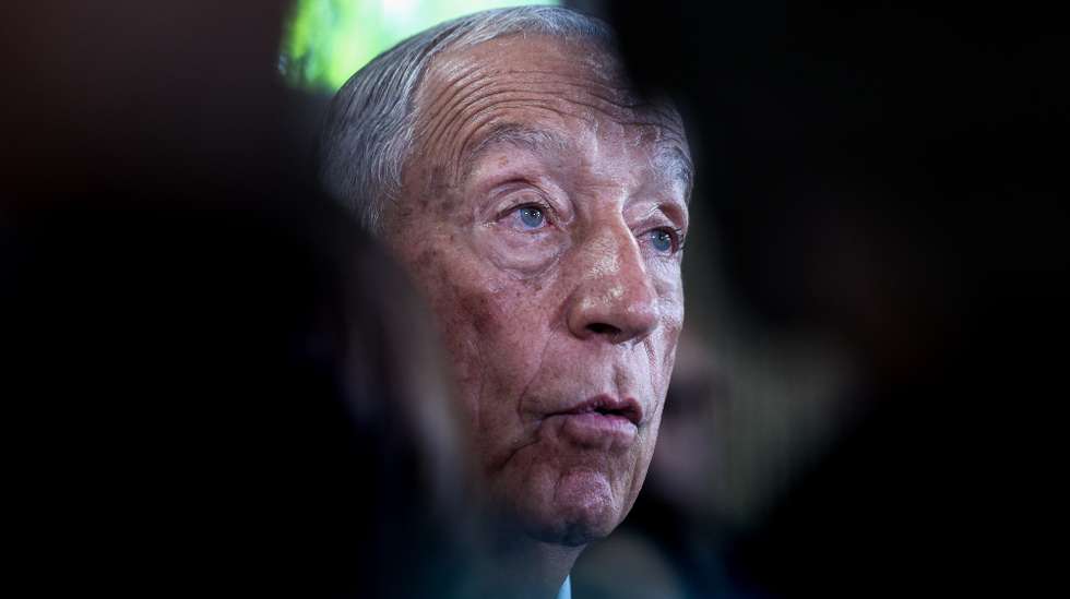 O Presidente da República, Marcelo Rebelo de Sousa, fala à imprensa após a sua visita ao Centro Educacional da Comunidade Aga Khan, nos Olivais em Lisboa, 23 de julho de 2024. TIAGO PETINGA/LUSA