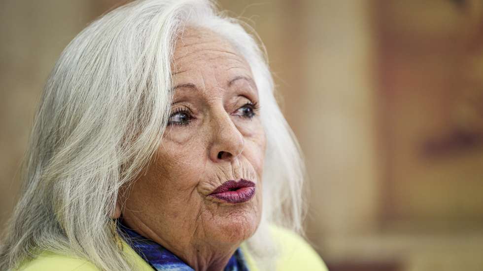 A procuradora-geral da República, Lucília Gago, intervém durante a sua audição perante a Comissão de Assuntos Constitucionais, Direitos, Liberdades e Garantias, para apresentação institucional do relatório anual de atividades do Ministério Público, na sequência da aprovação dos requerimentos apresentados pelo grupo parlamentar do BE e do PAN, na Assembleia da República, em Lisboa, 11 de setembro de 2024. FILIPE AMORIM/LUSA