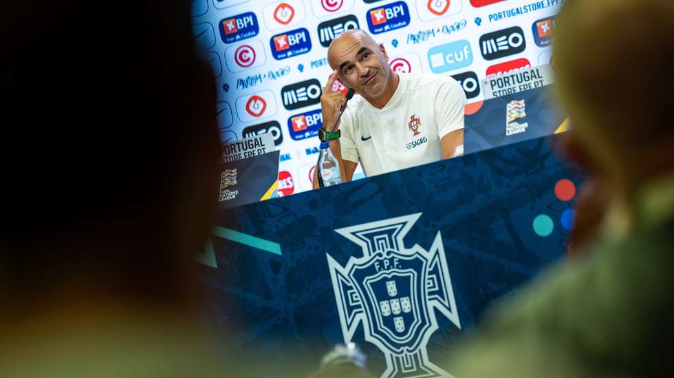 epa11591771 Head coach Roberto Martinez of Portugal attends a press conference in Oeiras, outskirts of Lisbon, Portugal, 07 September 2024. Portugal will play against Scotland on 08 September in their UEFA Nations League group A soccer match.  EPA/JOSE SENA GOULAO