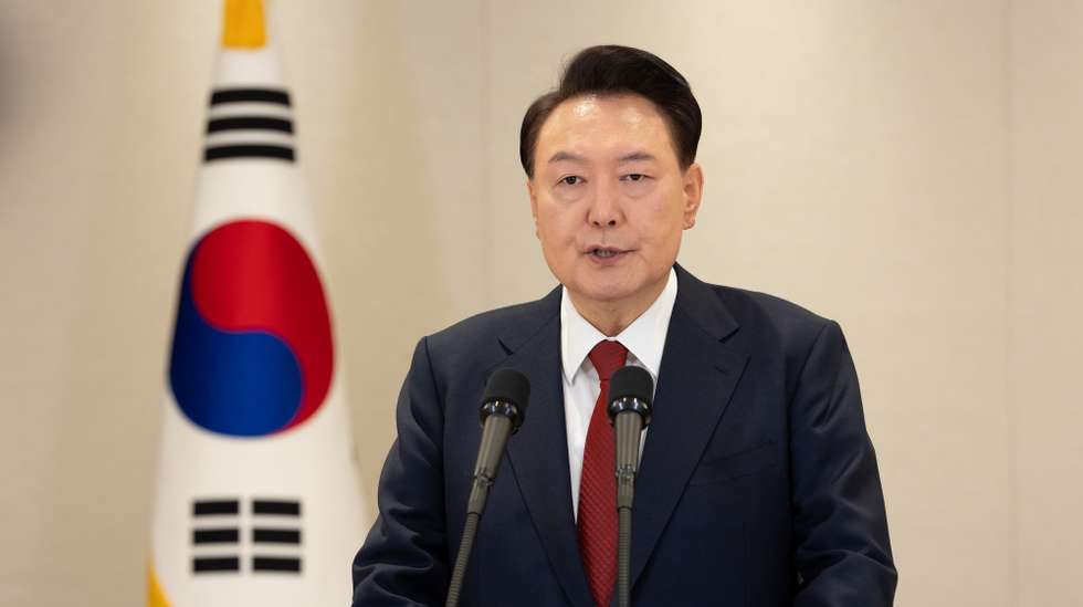 epa11771689 A handout photo made available by the South Korean Presidential Office shows South Korean President Yoon Suk Yeol giving a public statement at the presidential office in Seoul, South Korea, 12 December 2024, denouncing the main opposition Democratic Party for paralyzing state affairs with its abuse of impeachments.  EPA/ROK PRESIDENTIAL OFFICE / HANDOUT SOUTH KOREA OUTHANDOUT EDITORIAL USE ONLY/NO SALES
