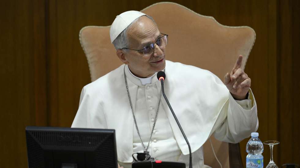 epa12088349 A handout picture provided by the Vatican Media shows Pope Leo XIV (C) gesturing as he attends a meeting with cardinals in Vatican City, 10 May 2025. Cardinal Robert Francis Prevost was elected to become Pope Leo XIV by the conclave at the Vatican on 08 May 2025.  EPA/VATICAN MEDIA HANDOUT  HANDOUT EDITORIAL USE ONLY/NO SALES