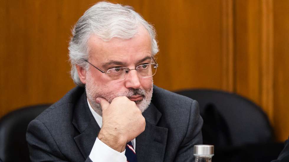 António José Teixeira, durante a sua audição na Comissão de Cultura e Comunicação, sobre a decisão de adiamento do programa "Sexta às 9" por parte da RTP, na Assembleia da República, 03 de dezembro de 2019. JOSÉ SENA GOULÃO/LUSA