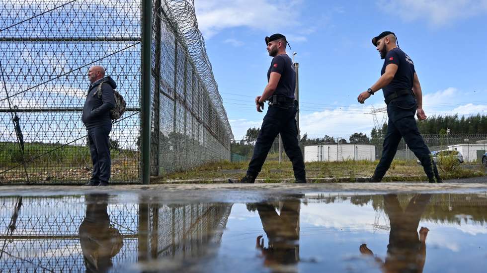 Guardas prisionais  em Vale de Judeus, Azambuja, 07 de outubro de 2024. CARLOS BARROSO/LUSA
