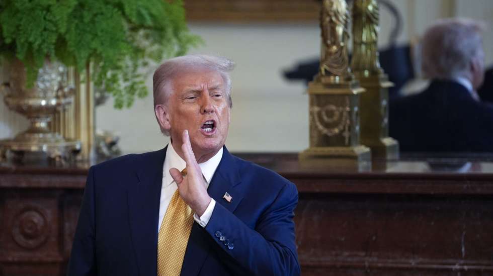 epa12254332 US President Donald Trump participates in a reception with Republican Members of Congress in the East Room at the White House in Washington, 22 July 2025.  EPA/Yuri Gripas / ABACAPRESS.COM / POOL