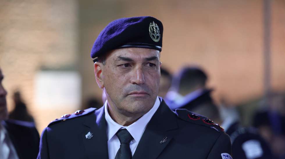 epa12049664 Chief of the General Staff of the Israel Defense Forces (IDF) Eyal Zamir attends the official state opening ceremony of Holocaust Martyrs' and Heroes' Remembrance Day in Israel, at the Yad Vashem Holocaust memorial museum in Jerusalem, 23 April 2025. Israel marks Holocaust Memorial Day, remembering the six million Jews killed by German Nazis during World War II.  EPA/ABIR SULTAN