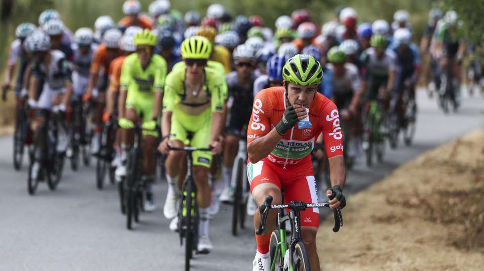 Portuguese olympic champion Iuri Leitão (CAJA RURAL-SEGUROS RGA) in action during the sixth stage of the 86th Volta a Portugal over 175,2 km between Águeda and Guarda, Portugal, 12th August 2025. TIAGO PETINGA/LUSA