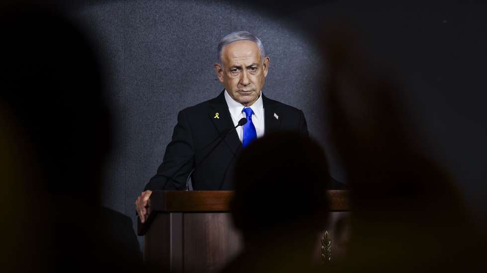 epa12298643 Israeli Prime Minister Benjamin Netanyahu delivers a speech during the U.S. Independence Day reception hosted by Newsmax, at the Waldorf Astoria Hotel in Jerusalem, 13 August 2025. Newsmax holds the reception annually to celebrate ties between the United States and Israel.  EPA/Ronen Zvulun / POOL