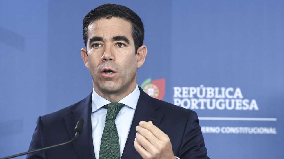 O ministro da Presidência, António Leitão Amaro, durante o briefing do Conselho de Ministros, que decorreu no Campus XXI, em Lisboa, 16 de outubro de 2025. ANTÓNIO COTRIM/LUSA