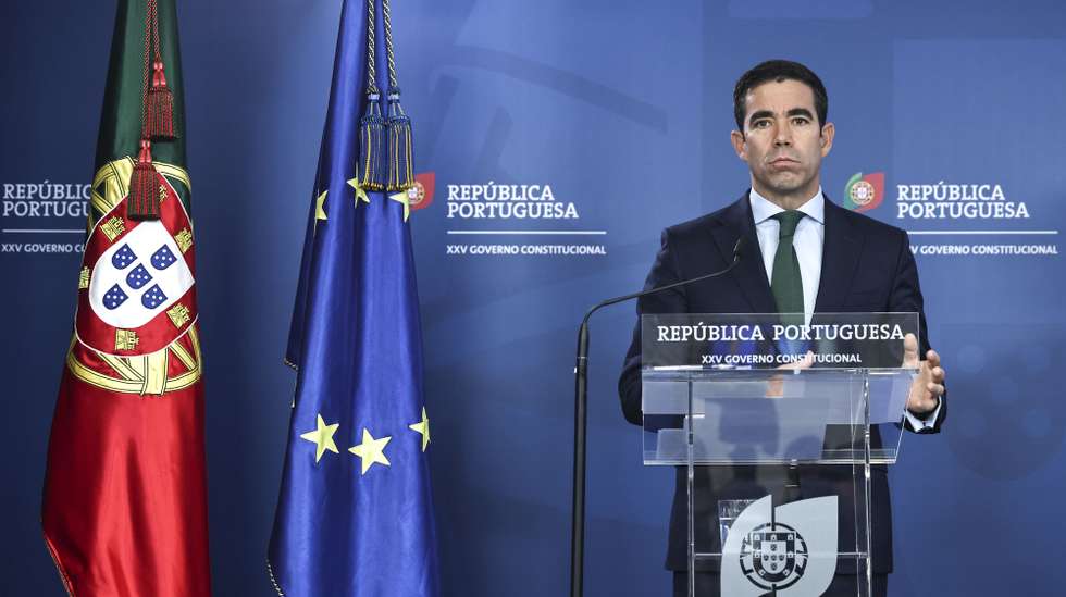 O ministro da Presidência, António Leitão Amaro, durante o briefing do Conselho de Ministros, que decorreu no Campus XXI, em Lisboa, 16 de outubro de 2025. ANTÓNIO COTRIM/LUSA