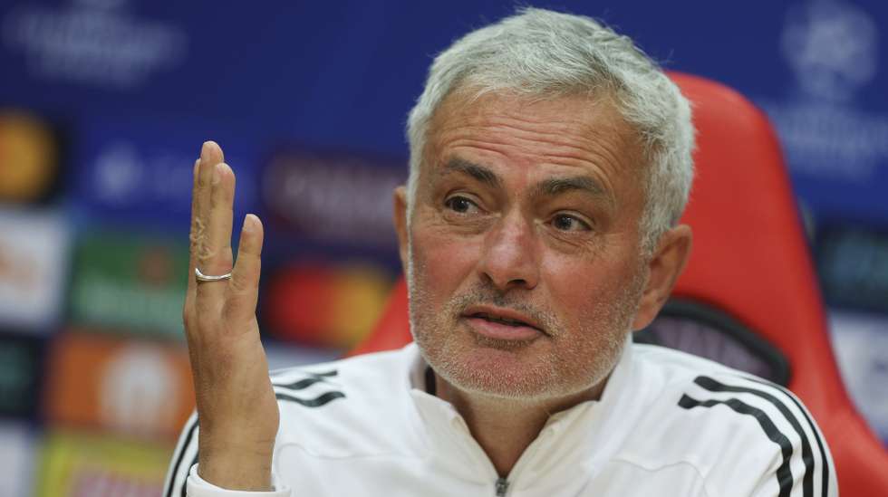 Benfica head coach José Mourinho during the press conference prior to tomorrows UEFA Champions League match against Napoles. Benfica Campus at Seixal, outskirts of Lisbon, 9 of December 2025. MIGUEL A. LOPES/LUSA
