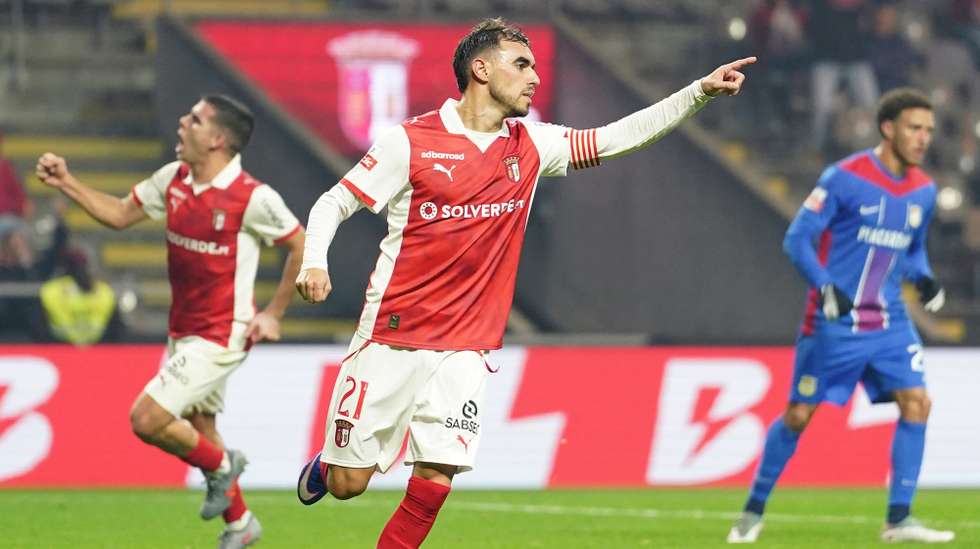 Ricardo Horta do Sporting de Braga festeja um golo contra o Alverca durante o jogo da I Liga de futebol, realizado no Estádio Municipal de Braga, 25 de janeiro de 2026. HUGO DELGADO/LUSA