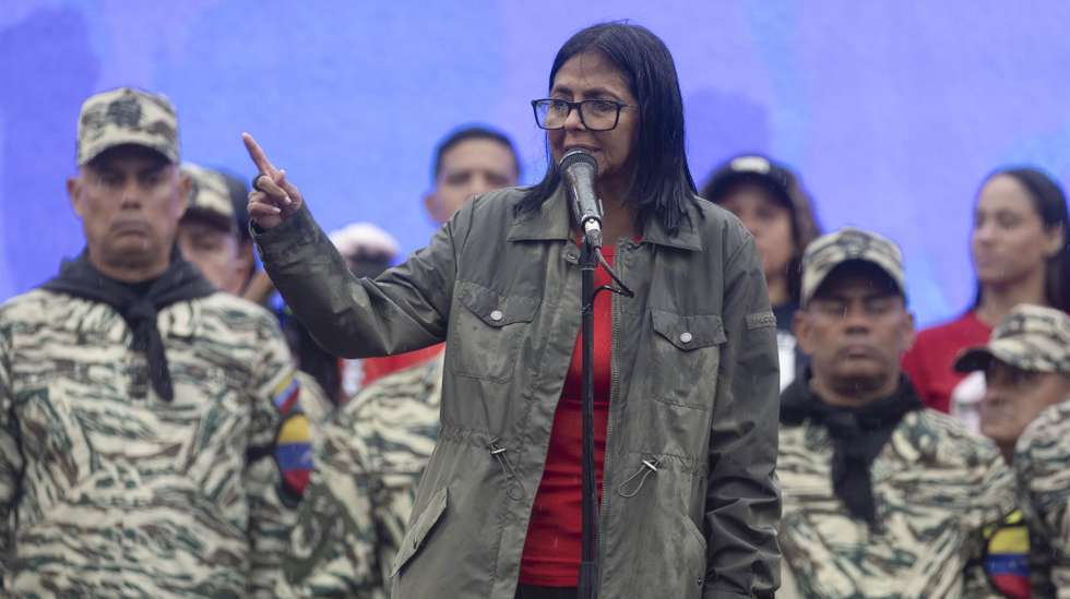 epa12888081 The acting president of Venezuela, Delcy Rodriguez, speaks at a pro government event to commemorate National Dignity Day, a date marking the return of the late former president Hugo Chavez to the presidency after being ousted in a coup, in Caracas, Venezuela, 13 April 2026.  EPA/MIGUEL GUTIÉRREZ