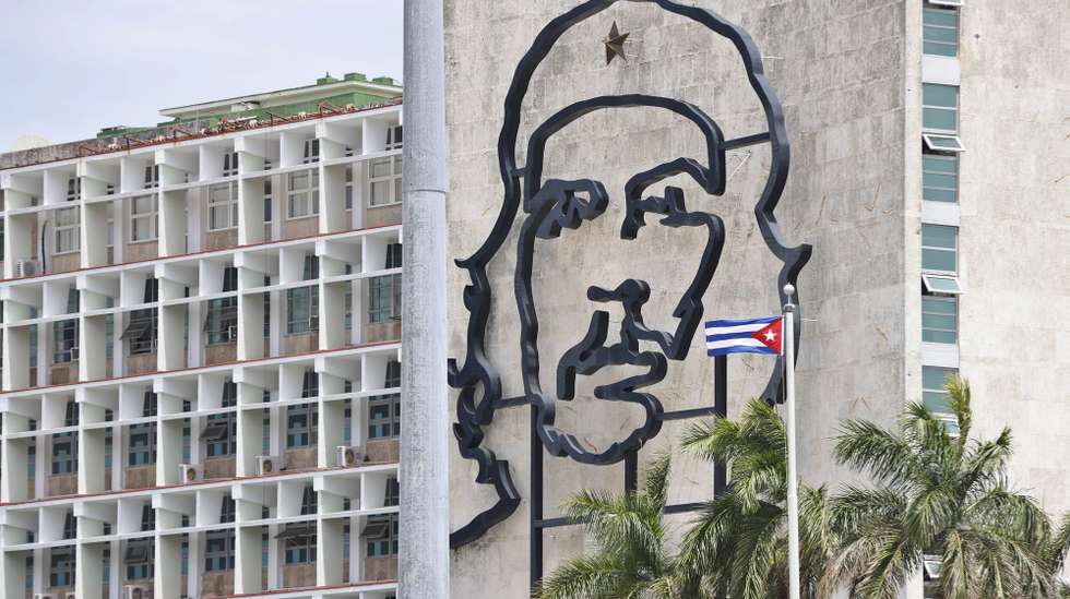 epa12903482 A view shows the building of the Ministry of the Interior of Cuba in Havana, Cuba, 20 April 2026. Dialogue between Washington and Havana appears to be stalled.  EPA/Ernesto Mastrascusa