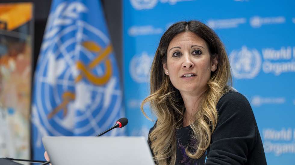 epa10561621 Technical lead Covid-19 WHO Health Emergencies Programme, Maria Van Kerkhove speaks during a press conference about the Global WHO on World Health Day and the organization's 75th anniversary at the WHO headquarters in Geneva, Switzerland, 06 April 2023. The WHO marks the 75th anniversary of its founding on 07 April.  EPA/MARTIAL TREZZINI