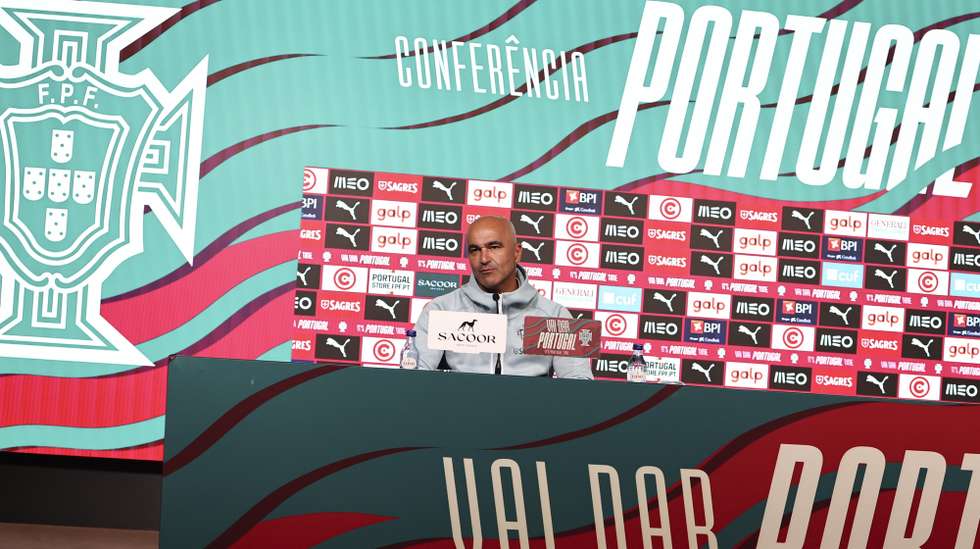 Portugal's head coach Roberto Martinez attends a press conference on the stage for the FIFA World Cup 2026, in the Cidade do Futebol in Oeiras, Portugal, 01 June 2026.  ANTÓNIO COTRIM/LUSA