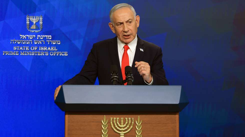 epa13039765 Israeli Prime Minister Benjamin Netanyahu holds a news conference in Jerusalem, 15 June 2026, following the announcement of a US-Iran mediated preliminary framework to end regional military hostilities.  EPA/RONEN ZVULUN / POOL