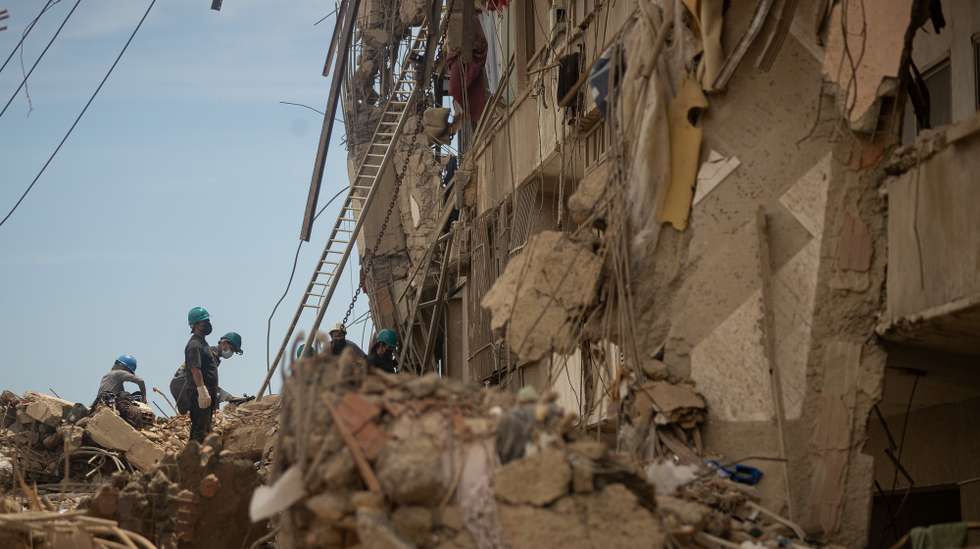 Destroços provocados pelos sismos na Venezuela