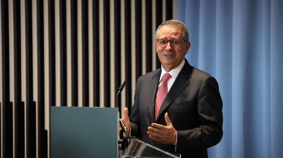 O Presidente da República, António José Seguro, intervém durante a inauguração da nova Estrutura Residencial para Pessoas Idosas (ERPI), da Associação de Solidariedade Social, Recreativa e Desportiva de Vila Chã de Sá, no Complexo Desportivo Pedra D’Águia, em Vila Chã de Sá, Viseu, 06 de agosto de 2026. ESTELA SILVA/LUSA